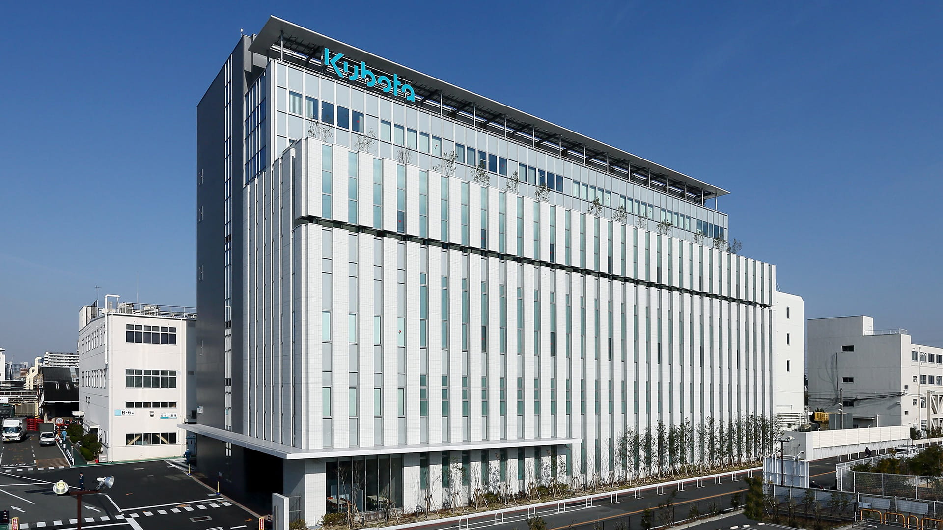 株式会社クボタ堺製造所 B-7棟(増築) - 作品紹介 - 大建設計