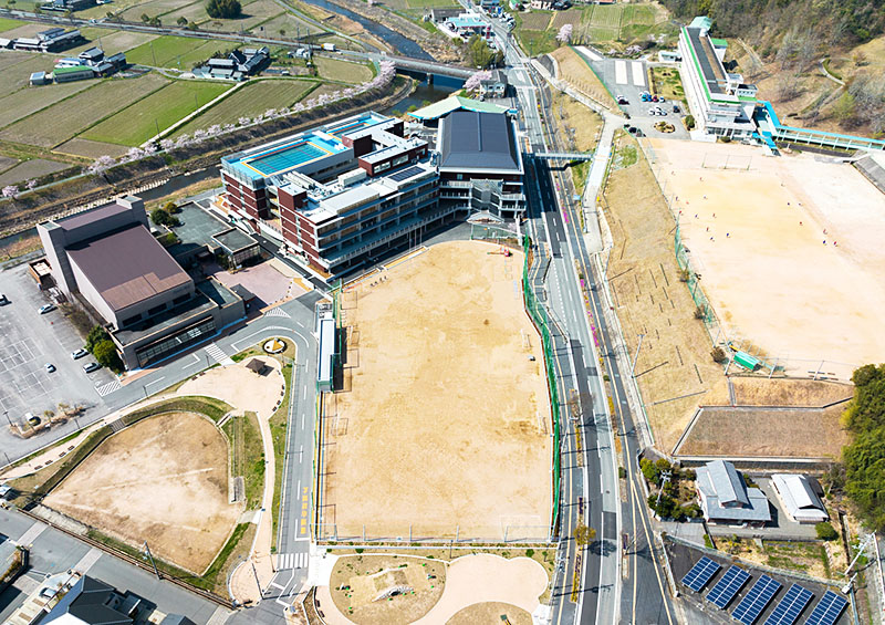 Kato City Tojo Gakuen Elementary and Junior High School